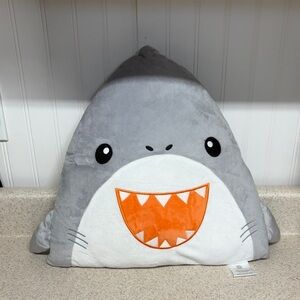 Huntington Home Gray and White Plush Pillow